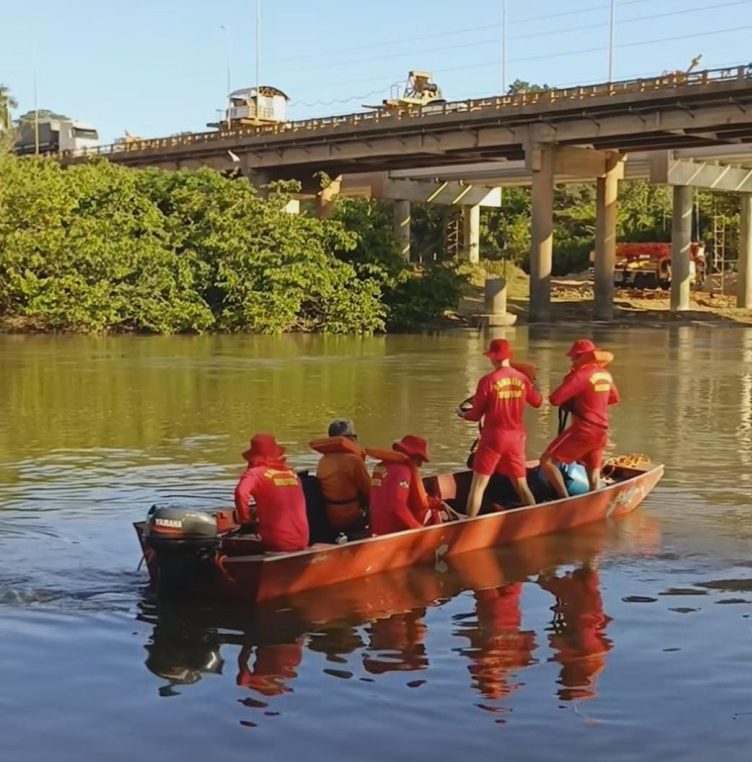 Barco vira e pescador desaparece nas águas do Rio Jaru